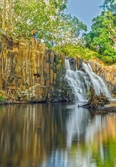 Rochester Falls Beach photo 1