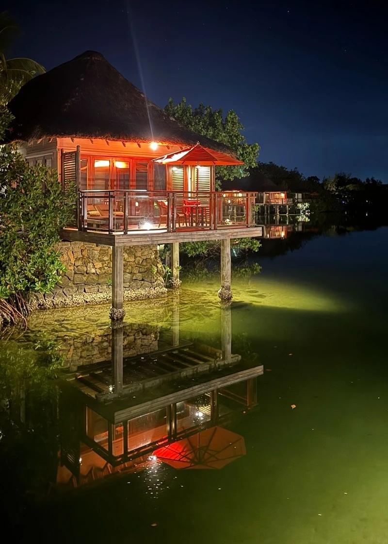 romantic-water-villa-at-constance-prince-maurice-mauritius--ideal-for-couples--honeymoons-and-unforgettable-luxury-island-holidays.-1.webp