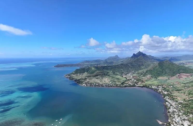 south-east-coast-of-mauritius.webp