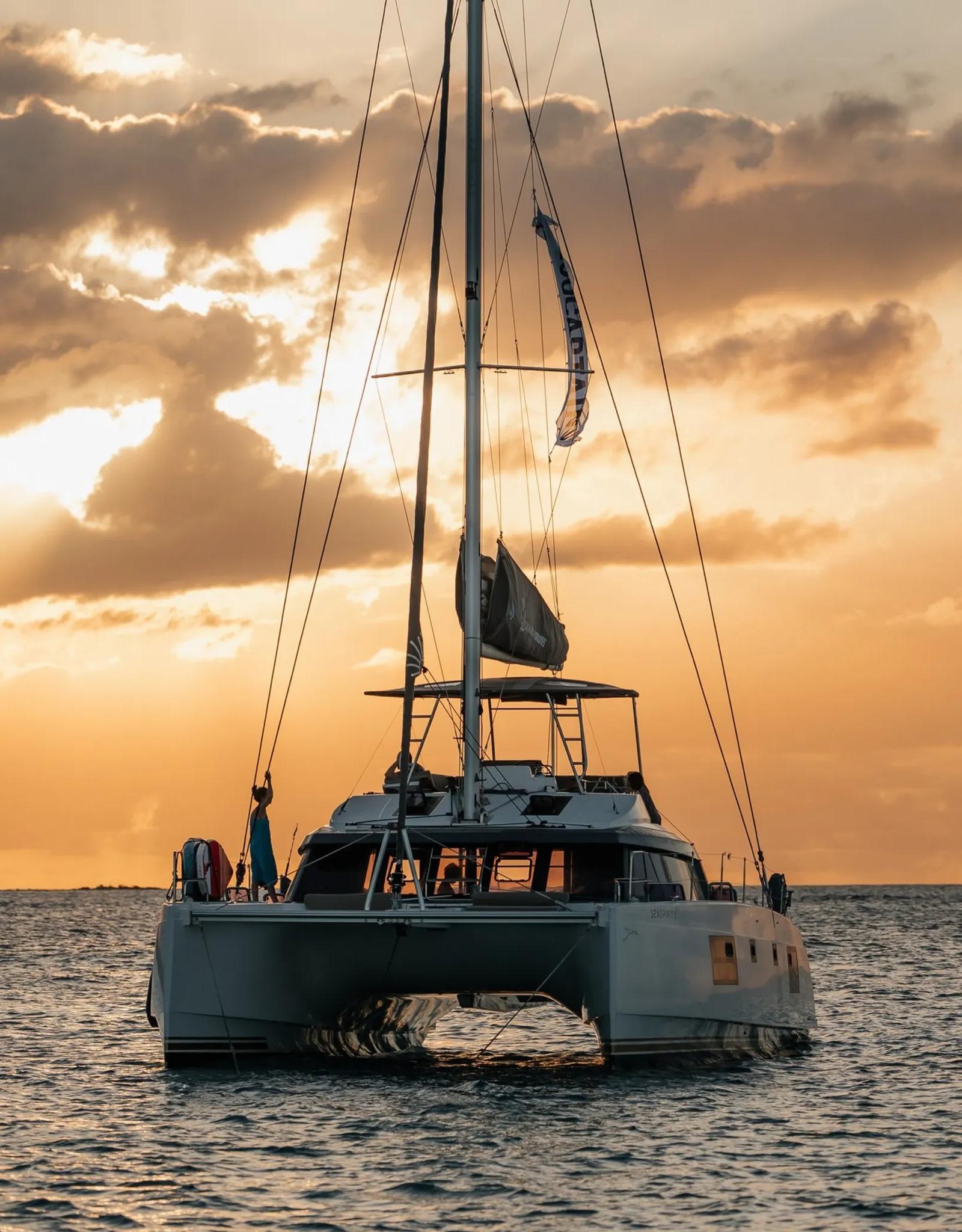catamaran-sunset-cruise-east-coast-private