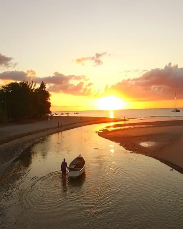 Tamarin Beach photo 5