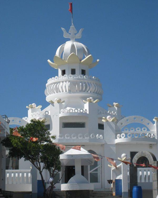 Sagar Shiv Mandir Mauritius | Hindu Temple by the Sea in Poste de Flacq Beach photo 5