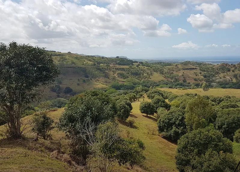 Trekking alla Riserva Naturale di Bel Ombre