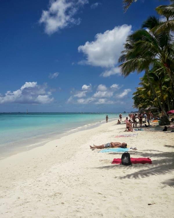 Trou aux Biches Strand auf Mauritius