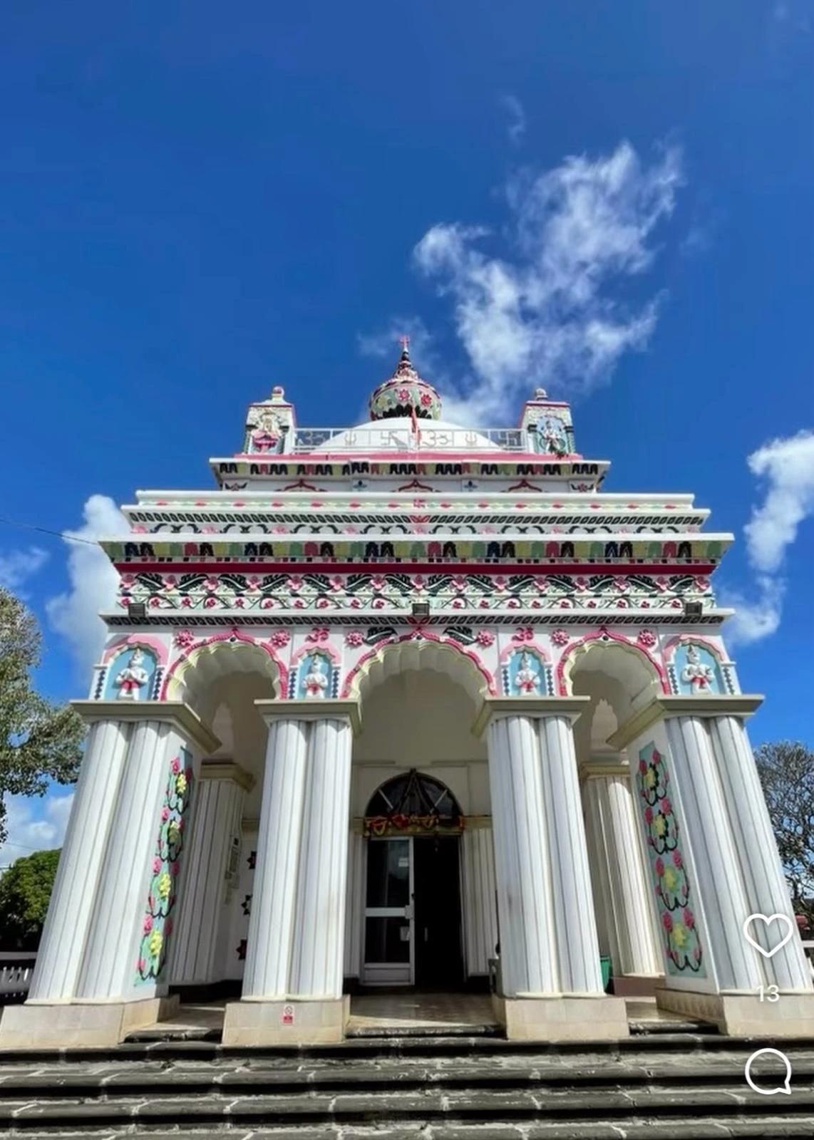 Maheswarnath Mandir - Shivala Triolet Mauritius | The Largest Hindu Temple in the Southern Hemisphere Beach photo 2