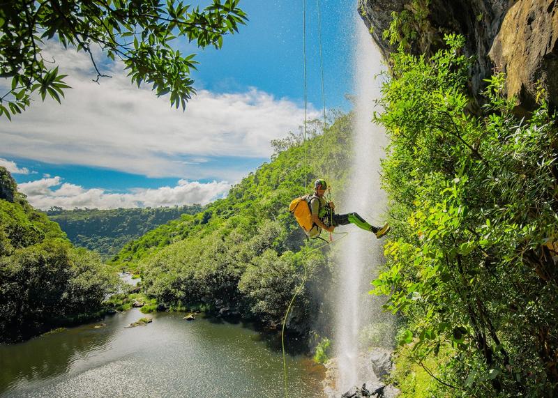 yan-canyoning-tamarind-falls-3.jpg